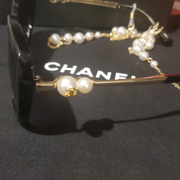Chanel Sunglasses - Picture 3 of 16